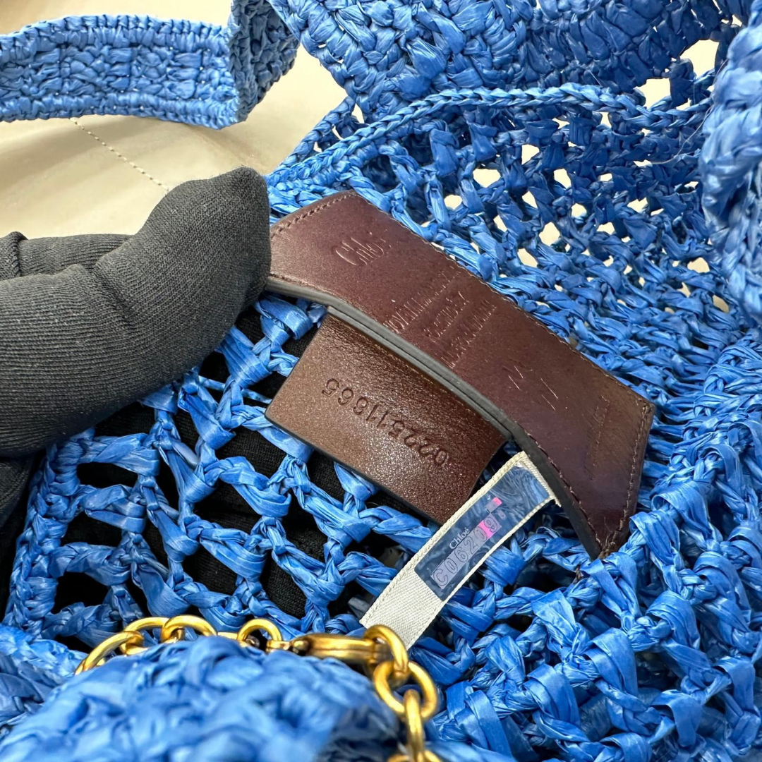 CHLOÉ SOMMER-BANANEN-TASCHE AUS RAPHIA