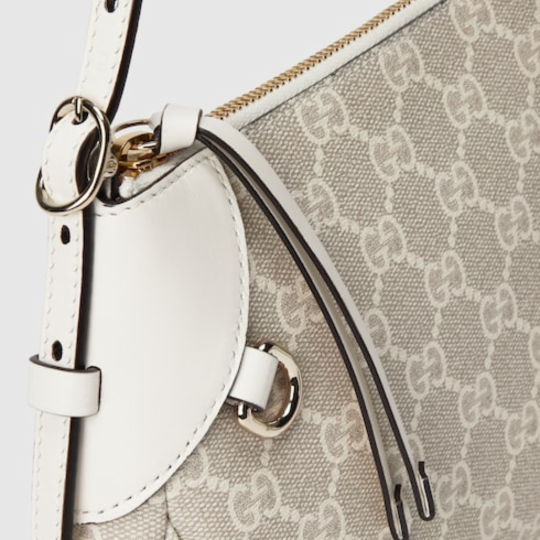 KLEINE GG-EMBLEM-SCHULTERTASCHE