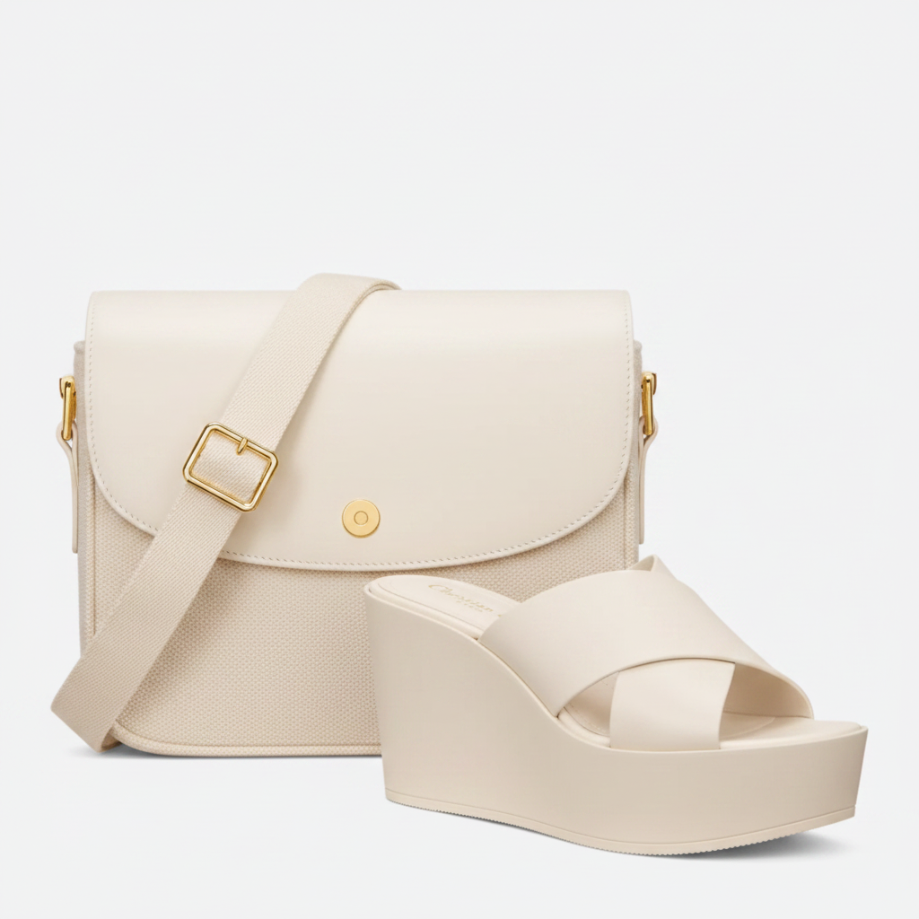Medium Leather Shoulder Bag & Heel Slide Set