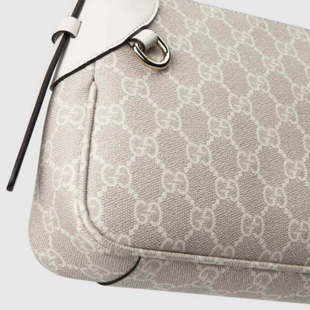 KLEINE GG-EMBLEM-SCHULTERTASCHE